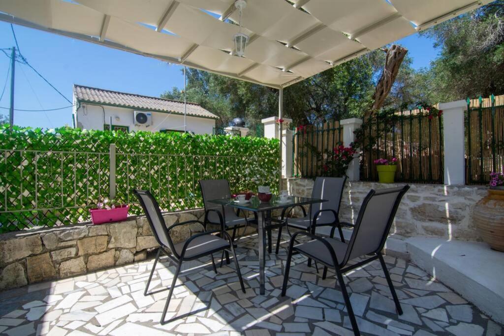 Thanos Cottage Vlachopoulatika Exterior photo